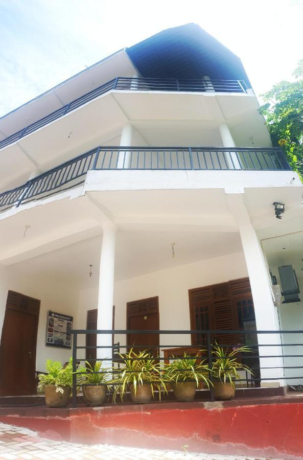 Resident Villa Унаватуна Екстериор снимка